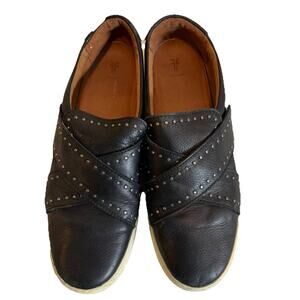 Frye slip on Women's Nina Stud suede Leather fashion Sneakers Moto 11 Lena